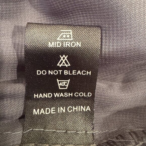 Pretty Angle Long Sleeve Button Up Gray Ruffle Silk Tunic - Small - Picture 9 of 9